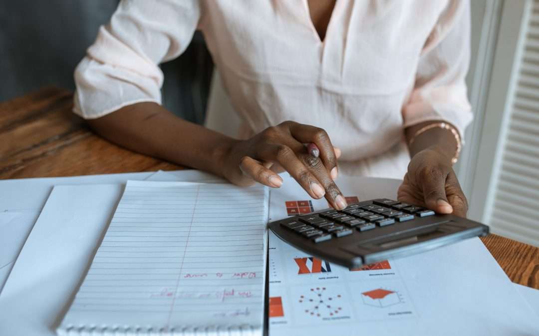 Como entender e calcular o custo final de uma operação de compra e venda?